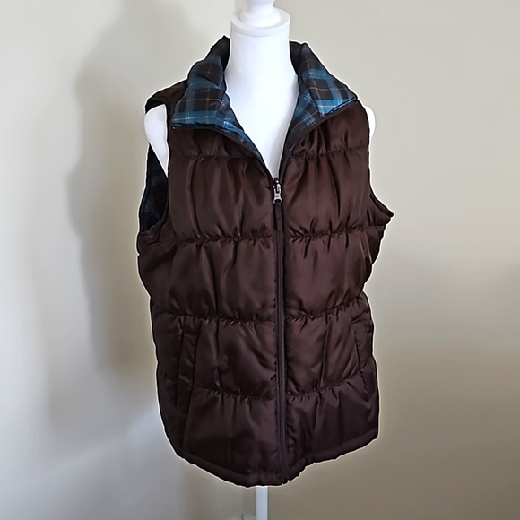 Reversible puffer vest - Picture 1 of 8